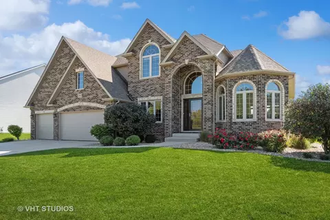 12913 Timber Wood Cir, Plainfield, IL 60585