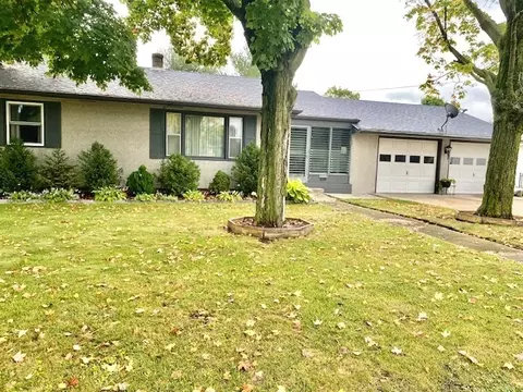 526 Hayden Ave, Oglesby, IL 61348