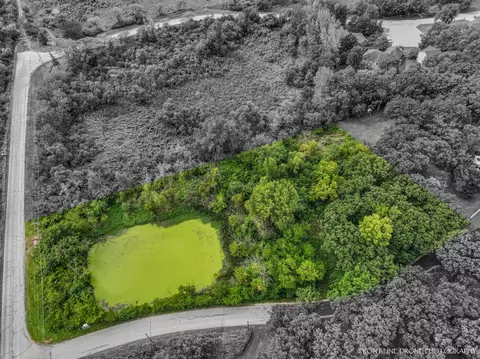 1011 Oak Drive, Joliet, IL 60404