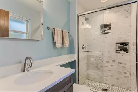816 E Baldwin Rd, Palatine, IL 60074 photo 9