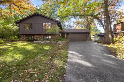 1710 Kings Hwy, Rockford, IL 61107