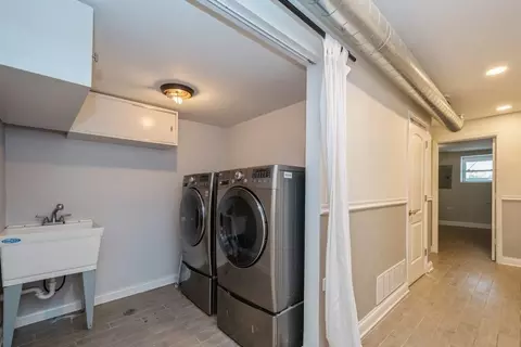 736 E 42nd St, Chicago, IL 60653 photo 23