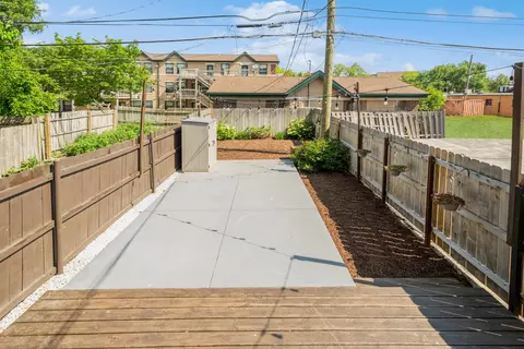 736 E 42nd St, Chicago, IL 60653 photo 25