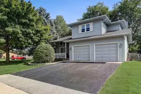 73 Balsam Ave, Lake Villa, IL 60046