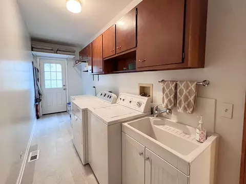 603 Shenandoah Trl, Elgin, IL 60123 photo 14
