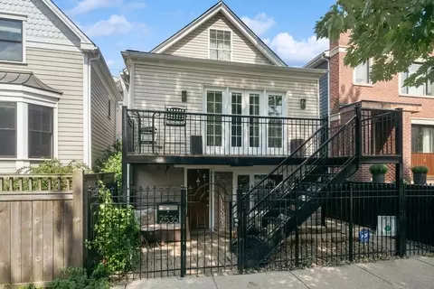2536 W Medill Ave, Chicago, IL 60647