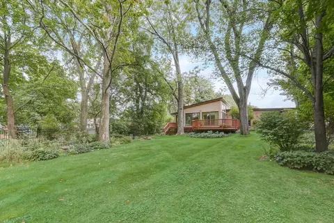1002 Gary Ct, Wheaton, IL 60187 photo 5