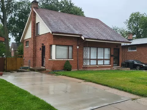 Undisclosed, Chicago, IL 60619