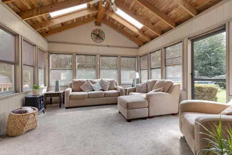 1860 Monday Dr, Elgin, IL 60123 photo 3