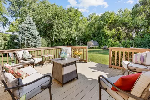 1860 Monday Dr, Elgin, IL 60123 photo 29