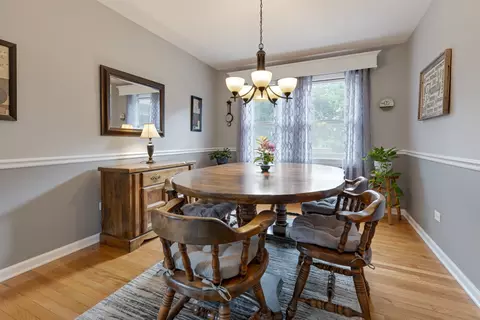 1860 Monday Dr, Elgin, IL 60123 photo 10