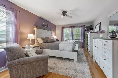 1860 Monday Dr, Elgin, IL 60123 photo 4