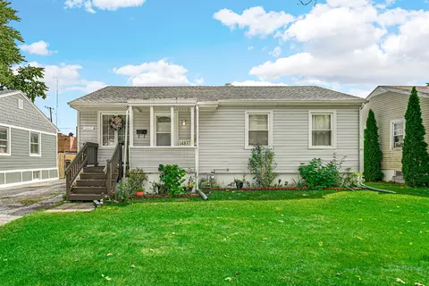 14837 Keystone Ave, Midlothian, IL 60445