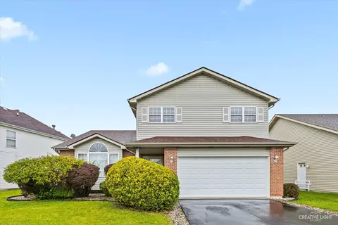 915 Mary Byrne Dr, Sauk Village, IL 60411