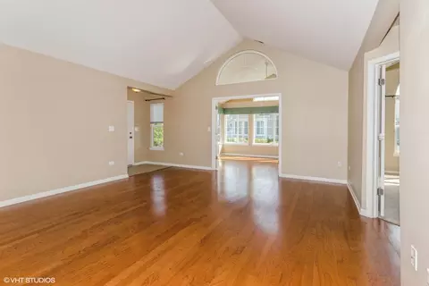 16631 Fox Run Cir, Plainfield, IL 60586 photo 6