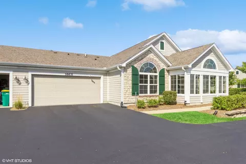 16631 Fox Run Cir, Plainfield, IL 60586 photo 14