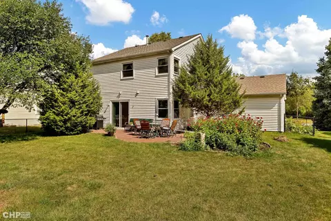 204 Georgetown Dr, Cary, IL 60013 photo 25