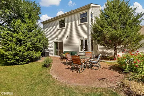 204 Georgetown Dr, Cary, IL 60013 photo 24