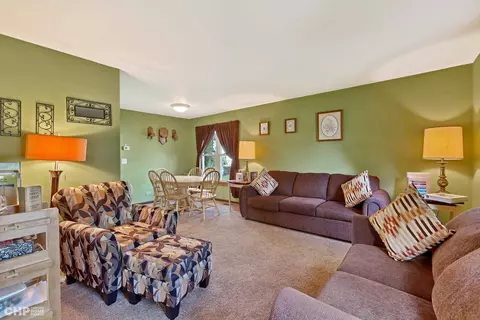 204 Georgetown Dr, Cary, IL 60013 photo 8