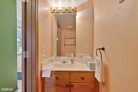 204 Georgetown Dr, Cary, IL 60013 photo 14