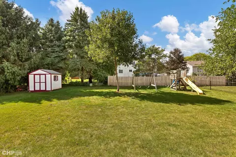 204 Georgetown Dr, Cary, IL 60013 photo 26