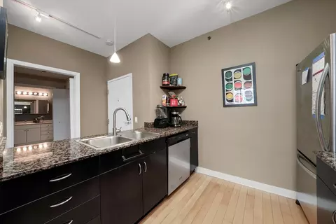 8 E Randolph St #1802, Chicago, IL 60601 photo 7