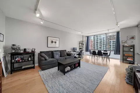 8 E Randolph St #1802, Chicago, IL 60601 photo 3