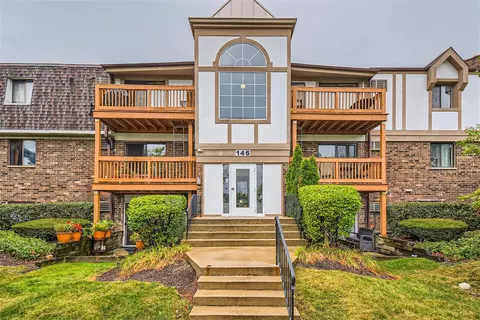 146 S La Londe Ave #2C, Addison, IL 60101