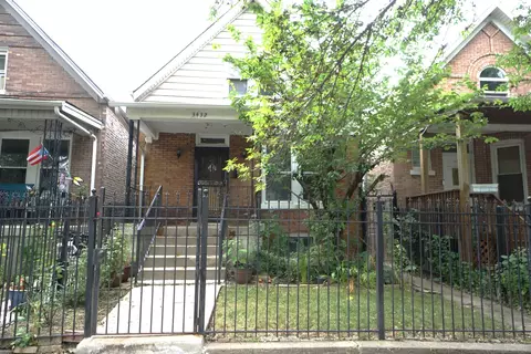 3432 W Hirsch St, Chicago, IL 60651