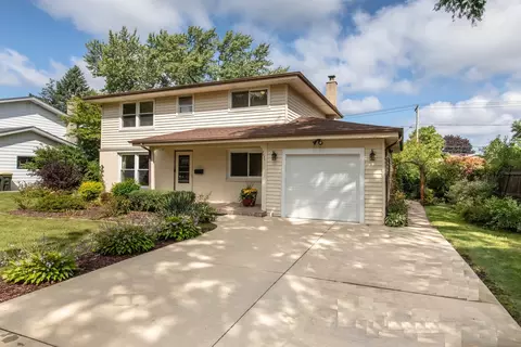 2650 Harrison St, Glenview, IL 60025 photo 2