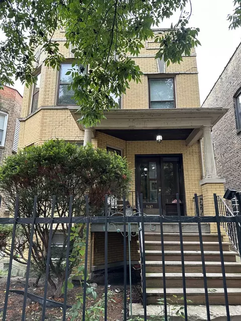 1417 W Gregory St, Chicago, IL 60640