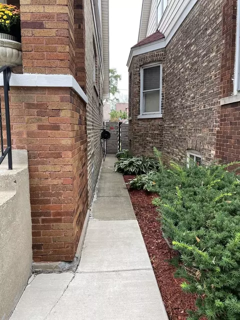 Undisclosed, Chicago, IL 60639 photo 2
