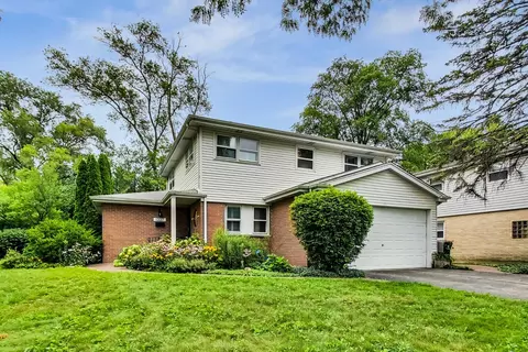 1327 Cariann Ln, Glenview, IL 60025