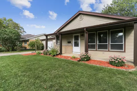 604 Oakcrest Dr, Rantoul, IL 61866