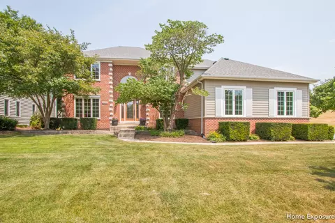 883 Waverly Ct, Aurora, IL 60502