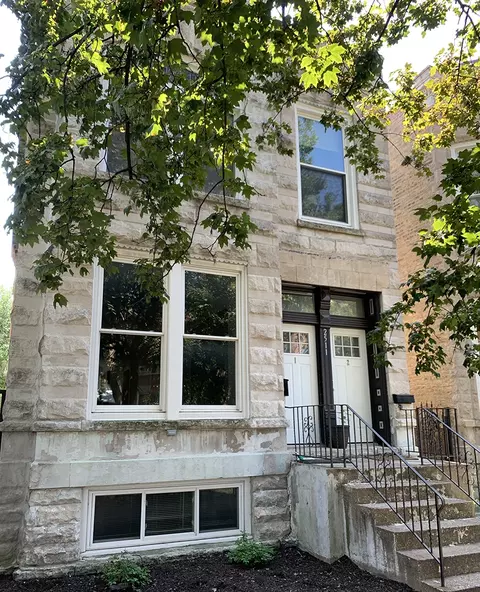 2511 W Walton St, Chicago, IL 60622