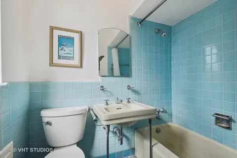330 Barton Ave, Evanston, IL 60202 photo 17