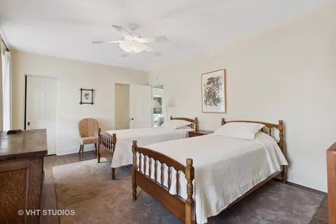 330 Barton Ave, Evanston, IL 60202 photo 13