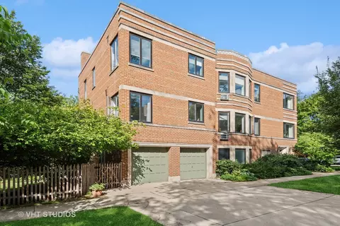 330 Barton Ave, Evanston, IL 60202 photo 2