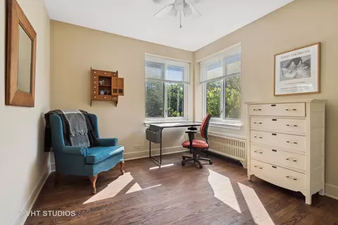 330 Barton Ave, Evanston, IL 60202 photo 16