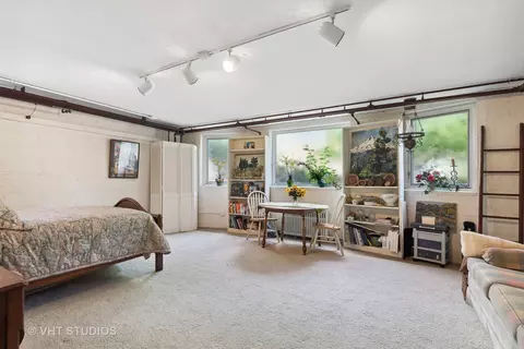 330 Barton Ave, Evanston, IL 60202 photo 18