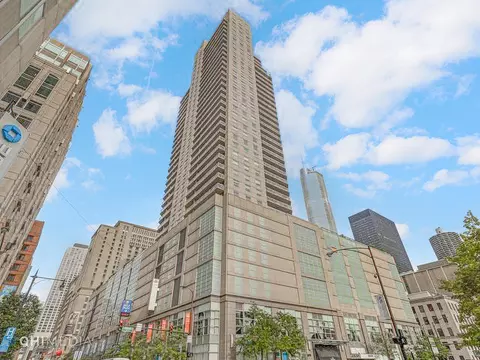 545 N Dearborn St #3103, Chicago, IL 60654