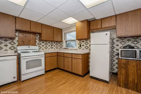 14800 Kenneth Ave, Midlothian, IL 60445 photo 11