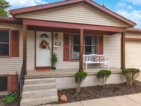12 Ivey Ct, Bloomington, IL 61701 photo 3
