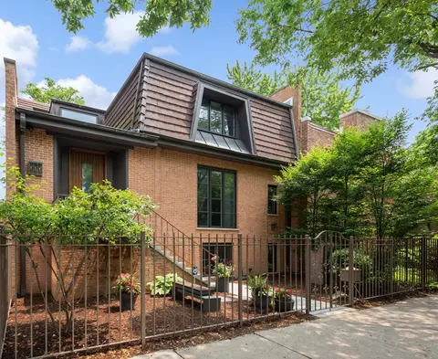 1821 N Sedgwick St, Chicago, IL 60614