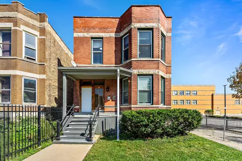 931 N Parkside Ave, Chicago, IL 60651