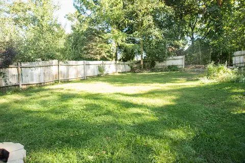 734 E 2nd St, Dixon, IL 61021 photo 12