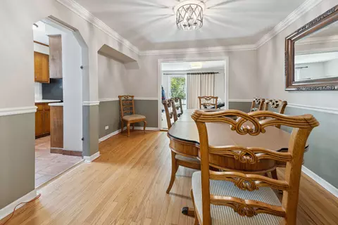 Dining - 415 N Oak St, Itasca, IL 60143 photo 1 of 2