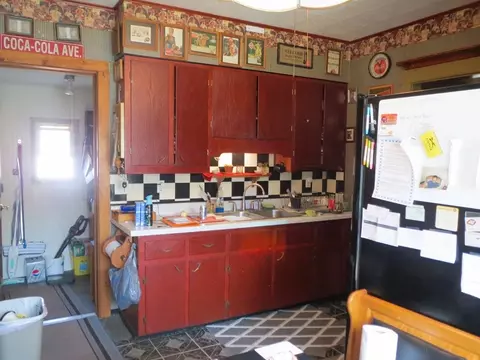 609 Jackson Ave, Dixon, IL 61021 photo 6