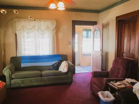 609 Jackson Ave, Dixon, IL 61021 photo 3